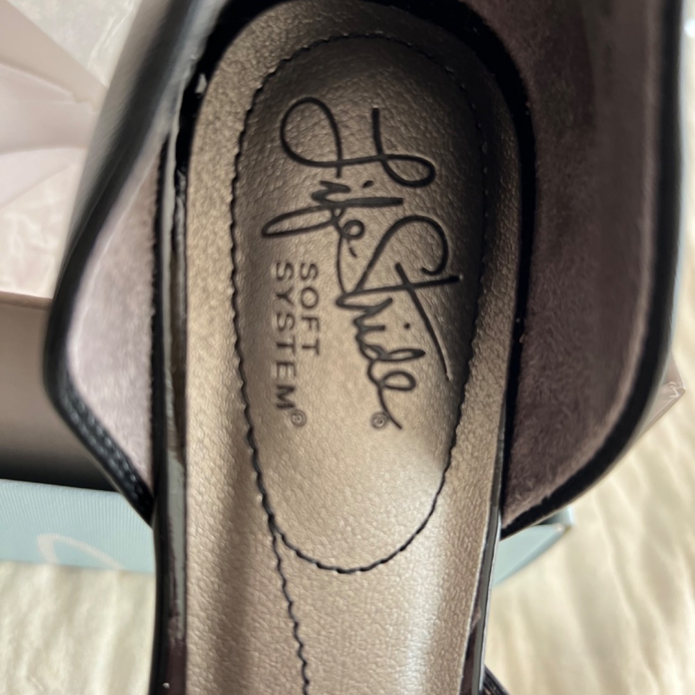 Life Stride Black "Soft Systems" Flats size 7.5 M - Picture 2 of 6